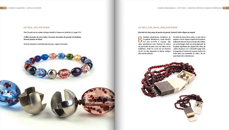 Studio Prépresse - Création maquette de livre d'art sur les bijoux
